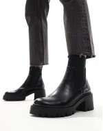 Rowan chunky chelsea boots in black