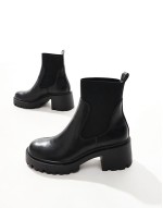 Rowan chunky chelsea boots in black