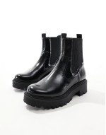 flat ankle boot in black