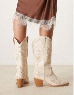 ‌Stylish embroidered western knee boots in cream