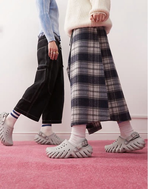 unisex echo clogs in grey