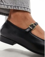 Bella ballerina shoe in black leather