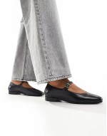 Bella ballerina shoe in black leather