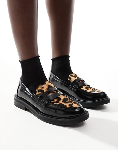 contrast leopard loafers in black