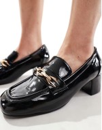 ‌Stylish heeled loafers in black patent